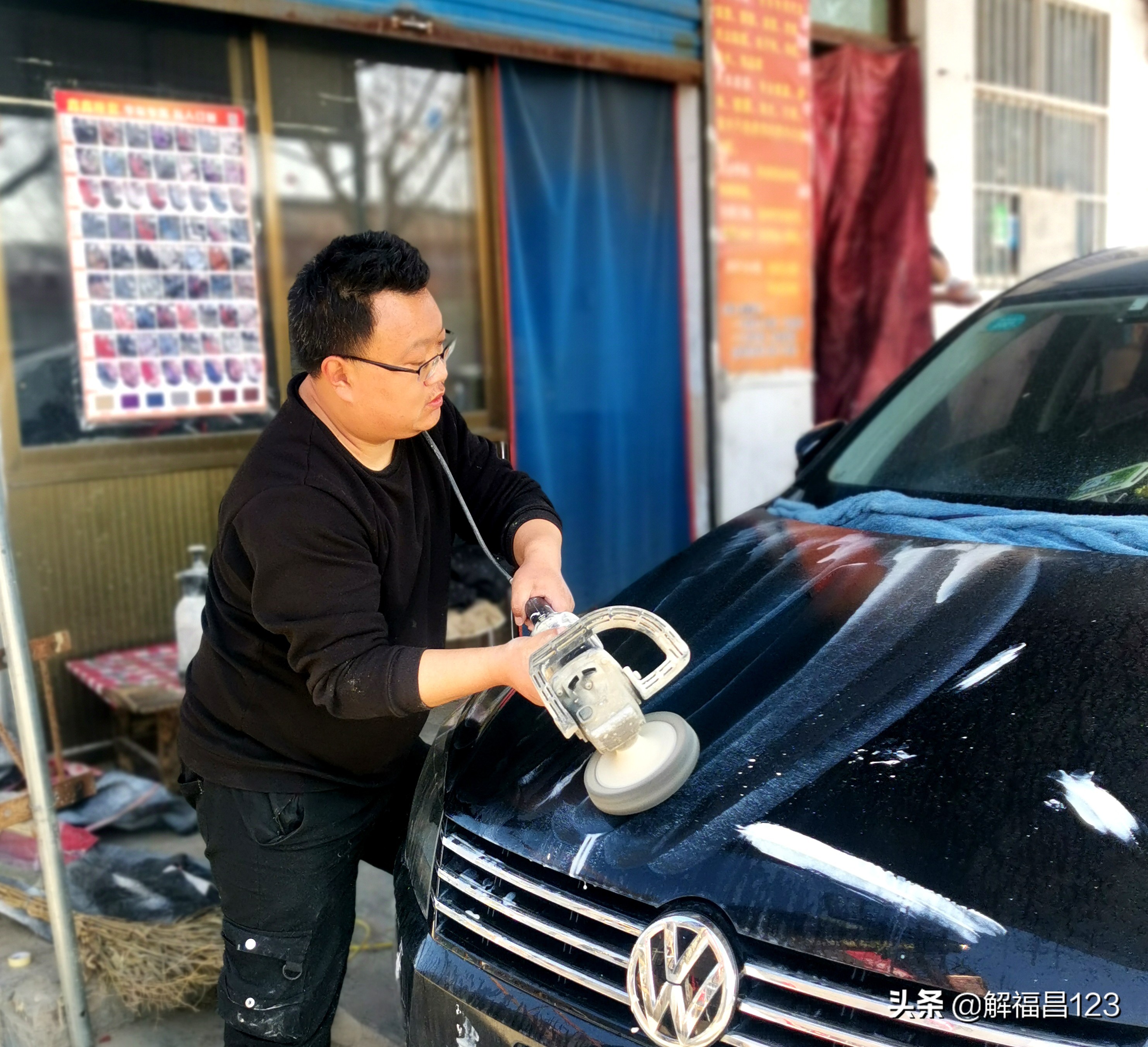 女人开洗车店挣钱,开家洗车店一年可以赚多少钱