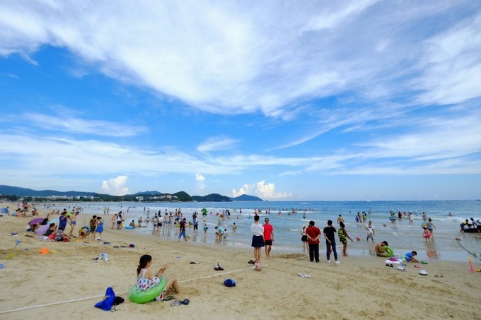 带孩子去三亚泡酒店首选之地,三亚阿罗哈酒店附近美食