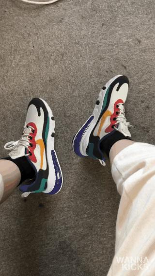 好久不逛实体店了出来试衣服,不去实体店试衣服