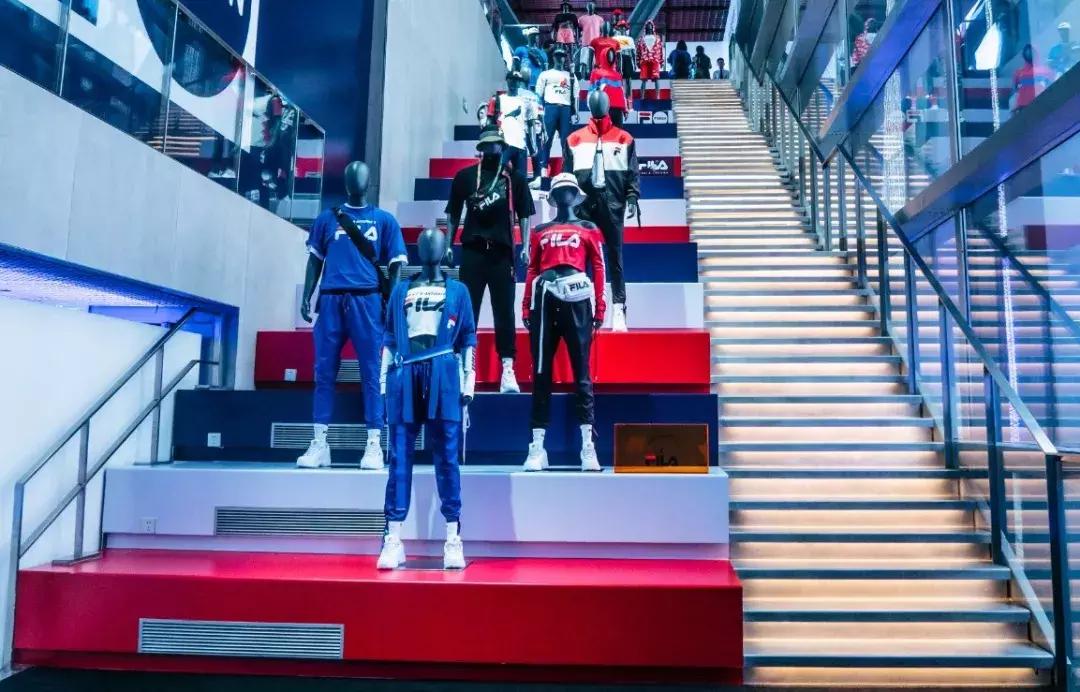 各大品牌公布年度成绩单,24家服装上市公司“剧透”成绩单