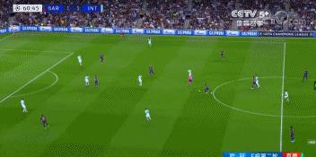 足球过人招数梅西教学,足球过人梅西慢动作教学