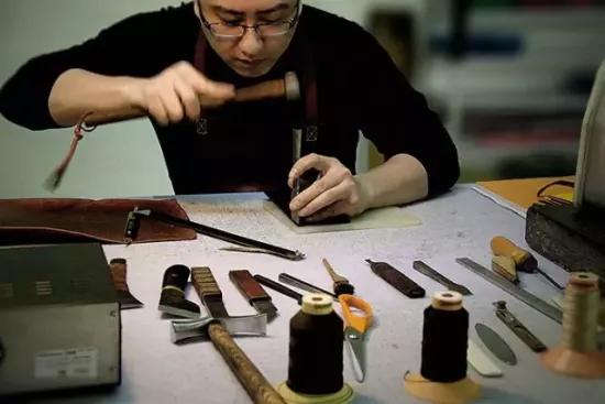 聚变手工皮具高端定制,皮具手工定制