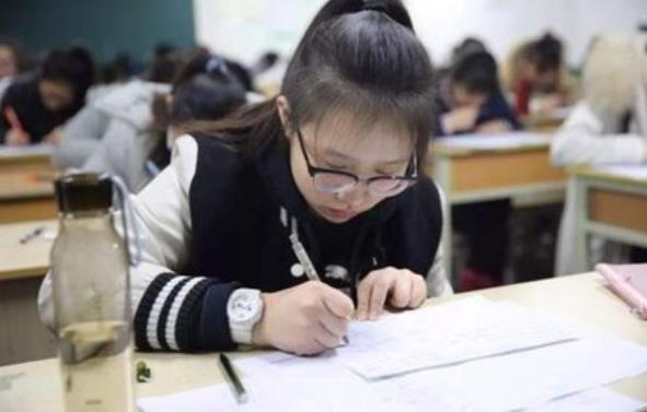 保研生确认录取后反悔怎么办？导师被放鸽子，一气之下上报教育部