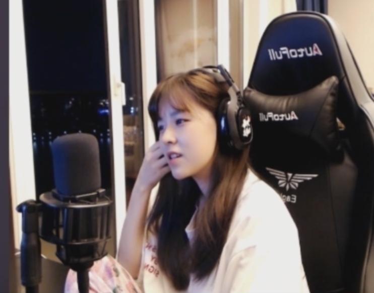 沫子喝醉的样子,沫子说他的酒量