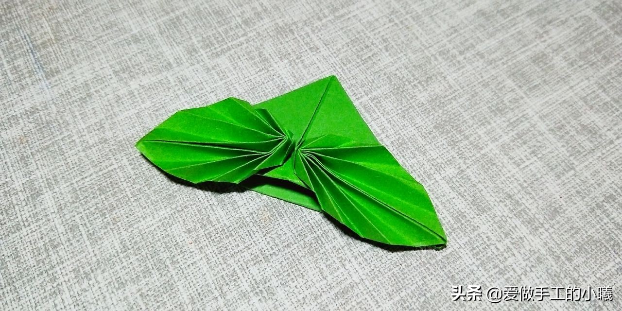 树叶书签怎么做简单又漂亮小学生,小学生长方形树叶画书签创意作品