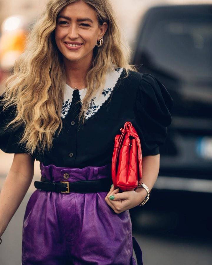 女士头发又细又黄油腻,又黄又软的头发