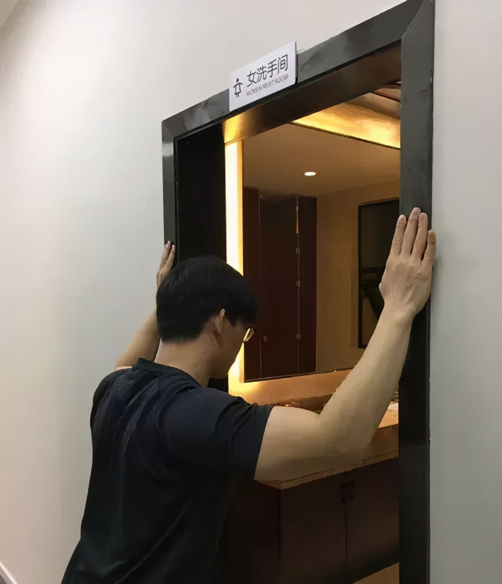 纠正乌龟颈最有效的方法,改善乌龟颈动作丁香医生