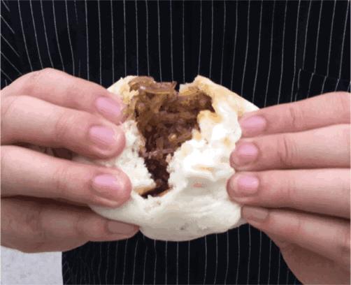 探店：信阳这家十年无名包子铺，据说排队到腿软也要吃？