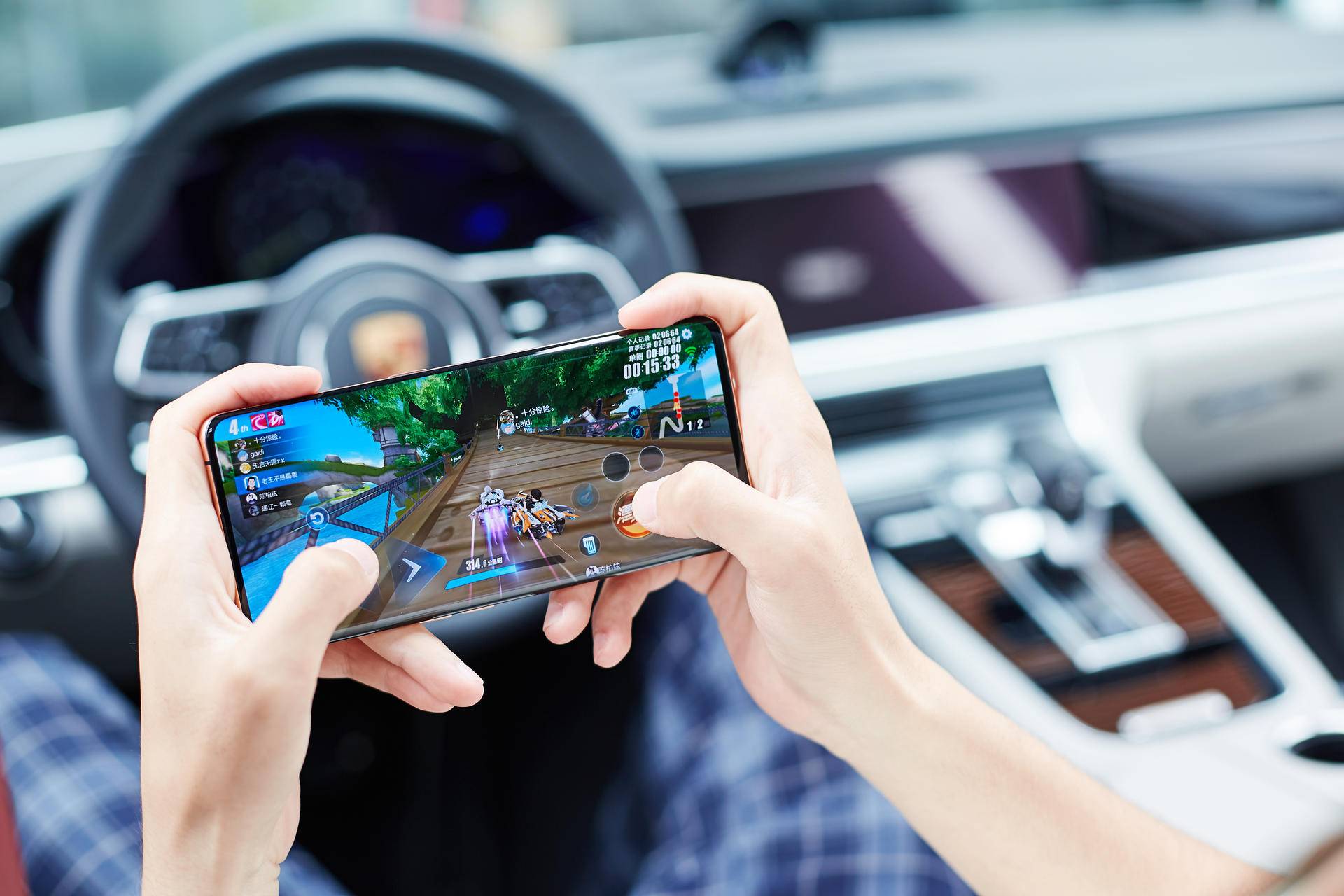 高刷手机遭遇锁帧尴尬，实测华为OPPO旗舰，这结果你选谁？