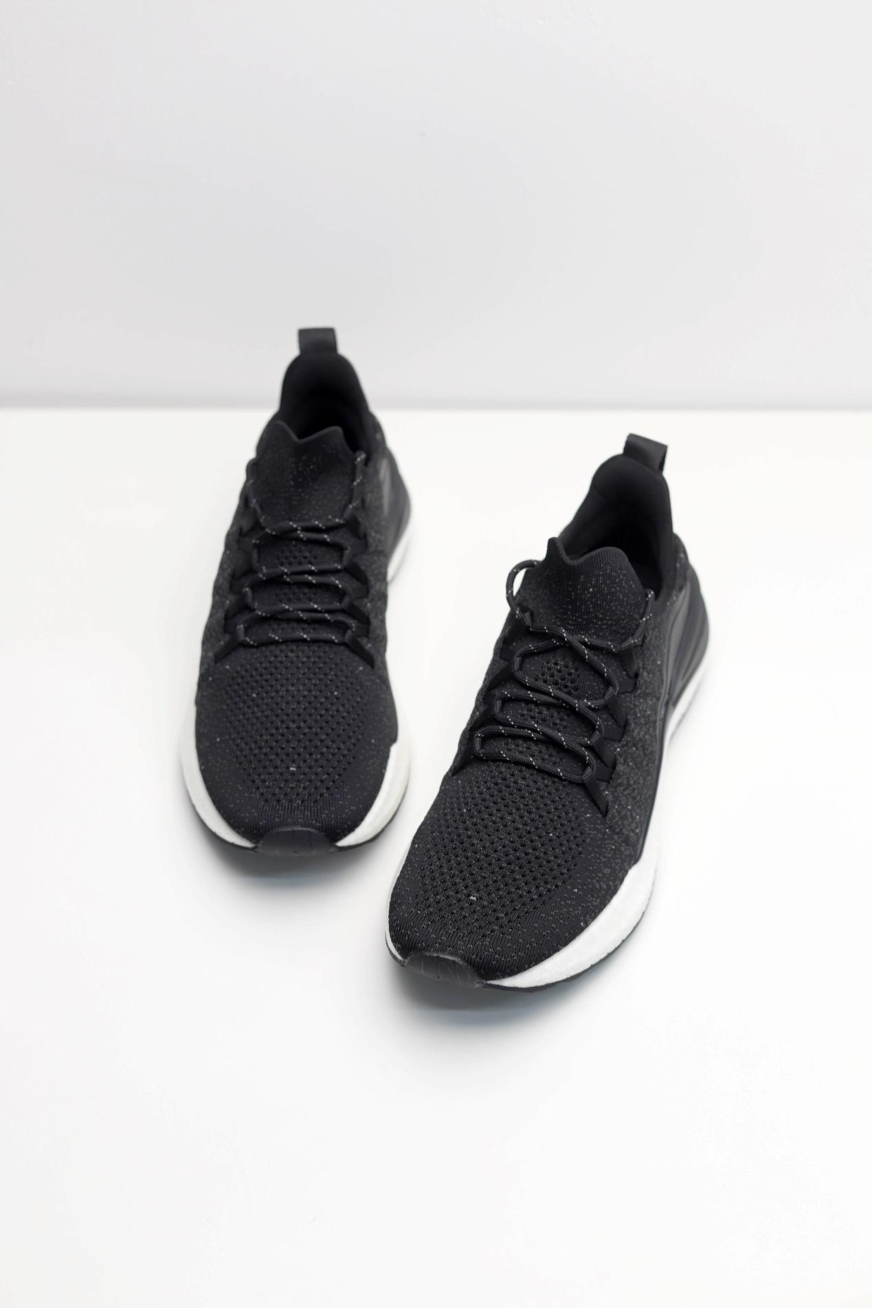 史上最贵一双鞋,世界上最贵两亿的运动鞋