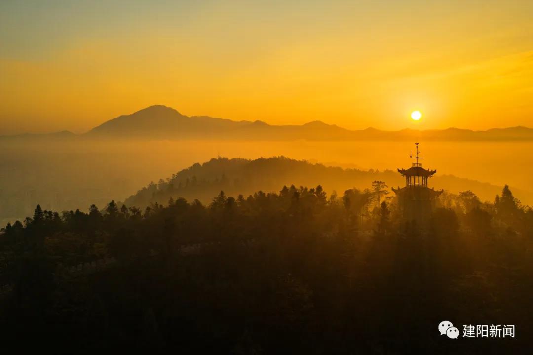 城市一景｜破晓时分的建阳，颜值依旧在线！