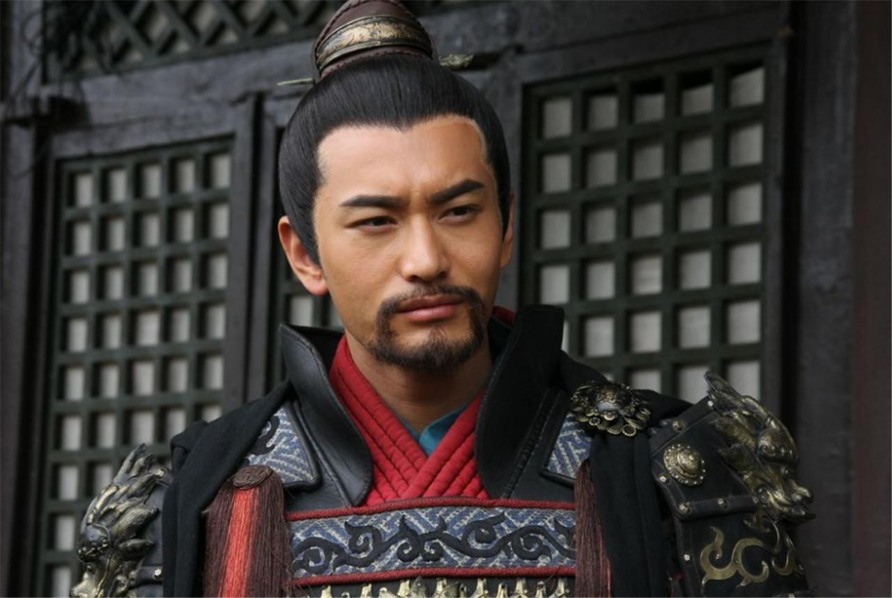 岳母在岳飞背上刺字,为什么岳飞背上刺精忠报国