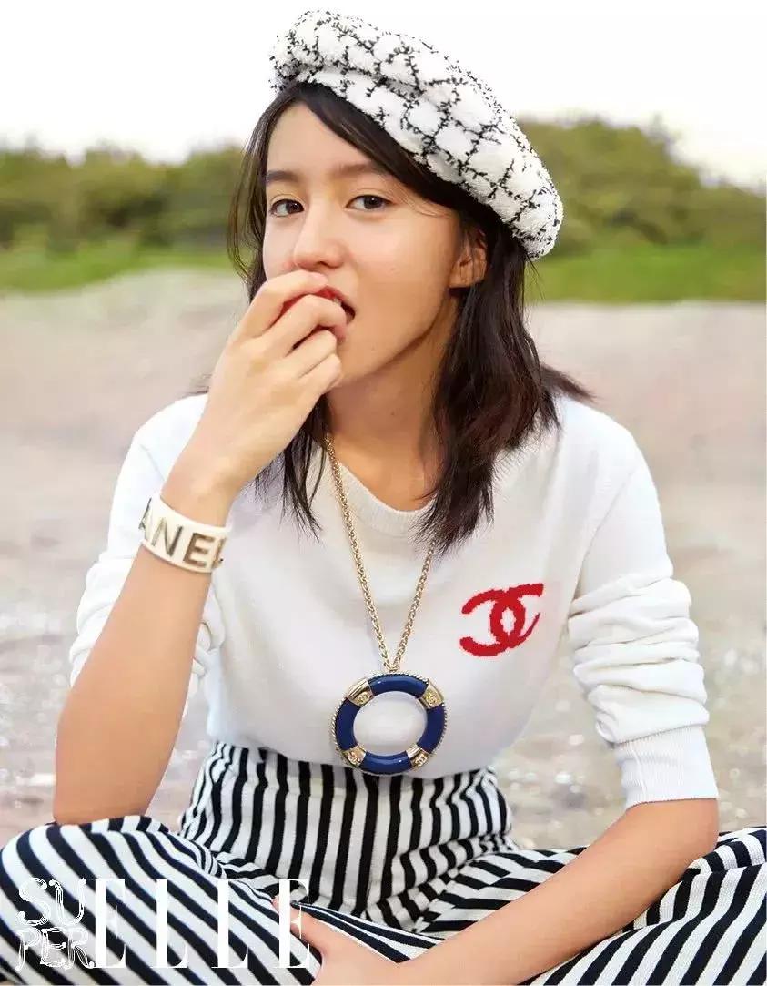 15岁拿下香奈儿,15岁靠自己拿下香奈儿