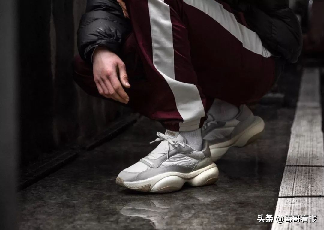 puma全面反光的鞋子,puma全掌碳板钉鞋测评