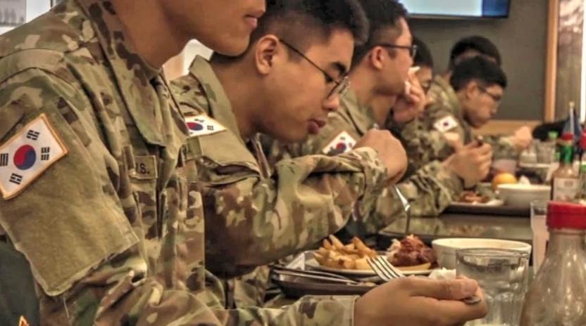 韩国队世界杯伙食,韩国队抱怨伙食动画