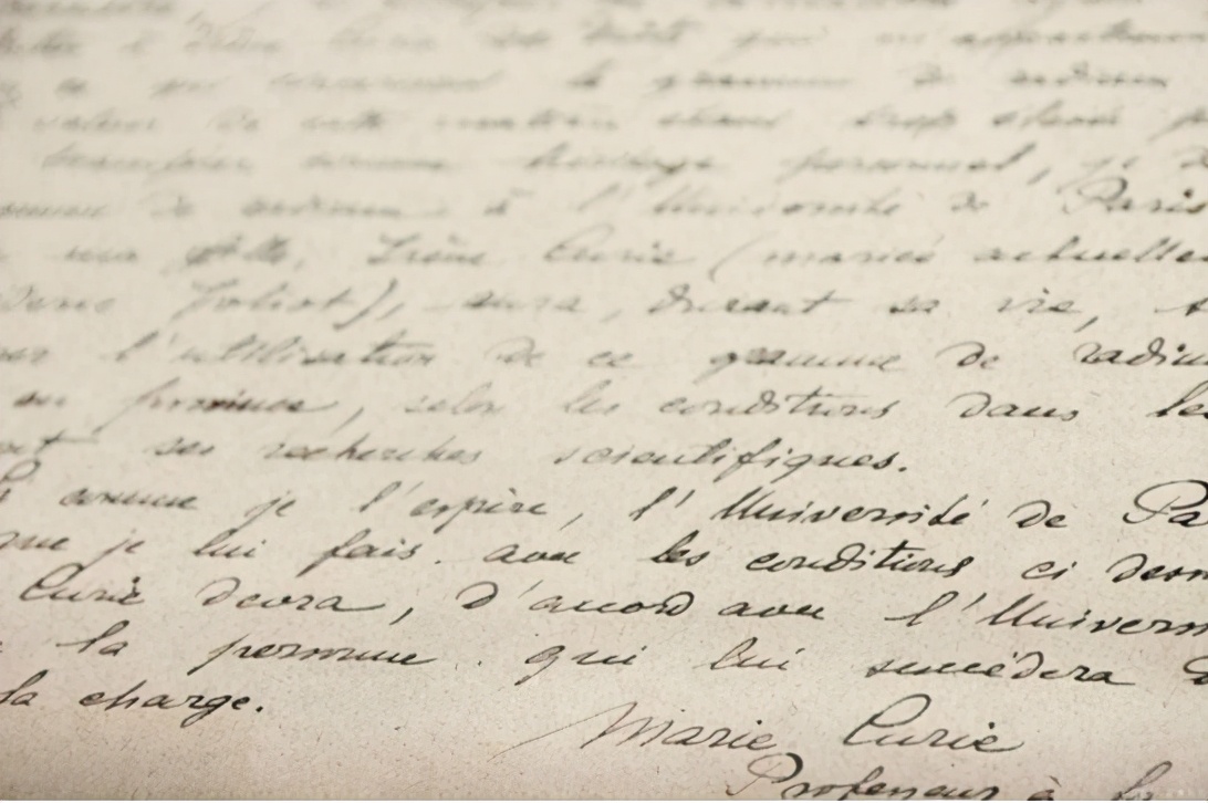 居里夫人用的笔记本电脑有辐射吗,居里夫人笔记本为什么有辐射