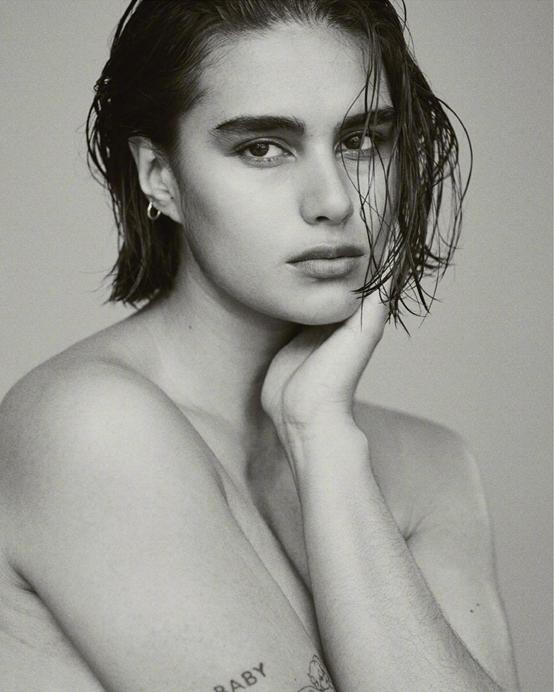 最美大码model登上时装秀,自信释放女权自由,美和真实令人惊艳