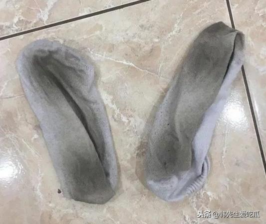 奇葩袜子女,奇葩女买袜子