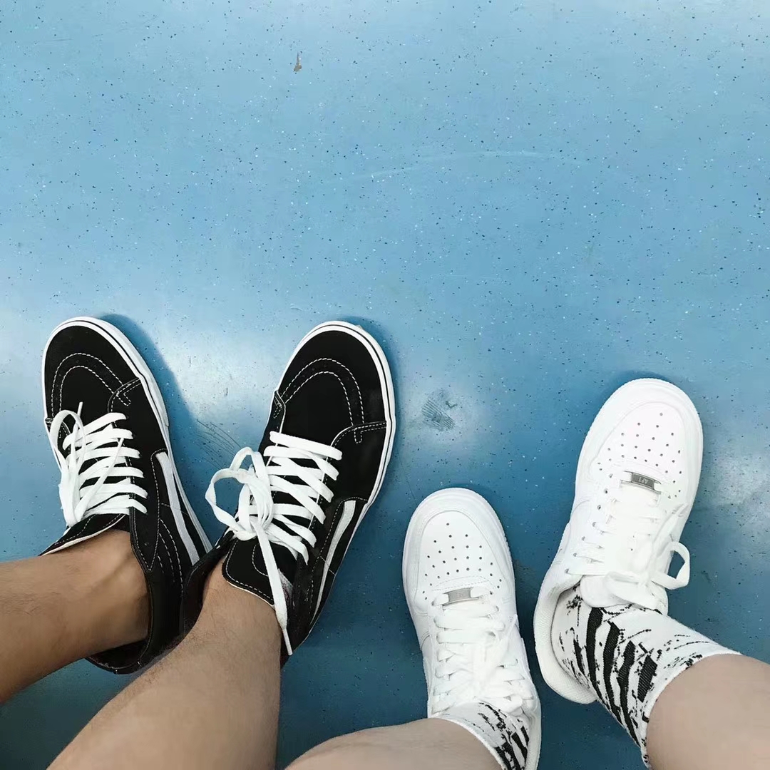 如何鉴定vans真假衣服,vans棋盘格真假鉴定