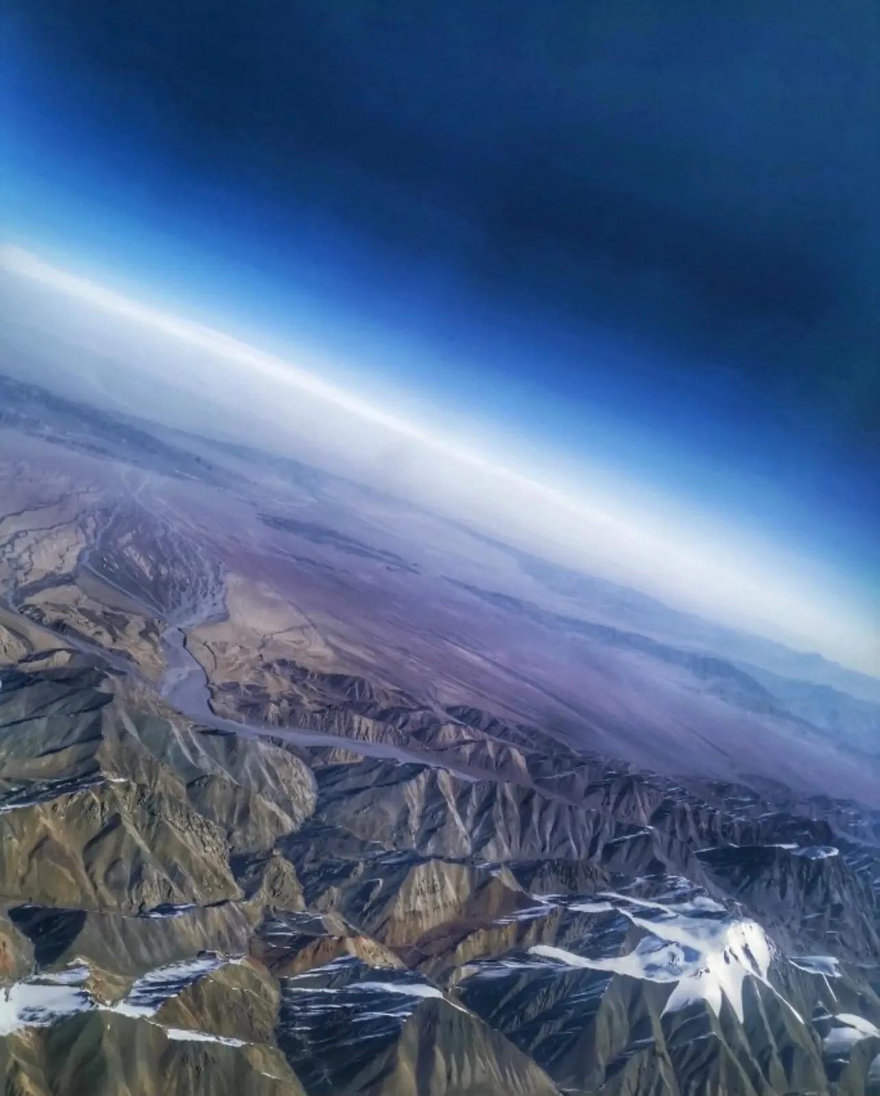 飞机上有什么不为人知的事,飞机头等舱的隐藏服务