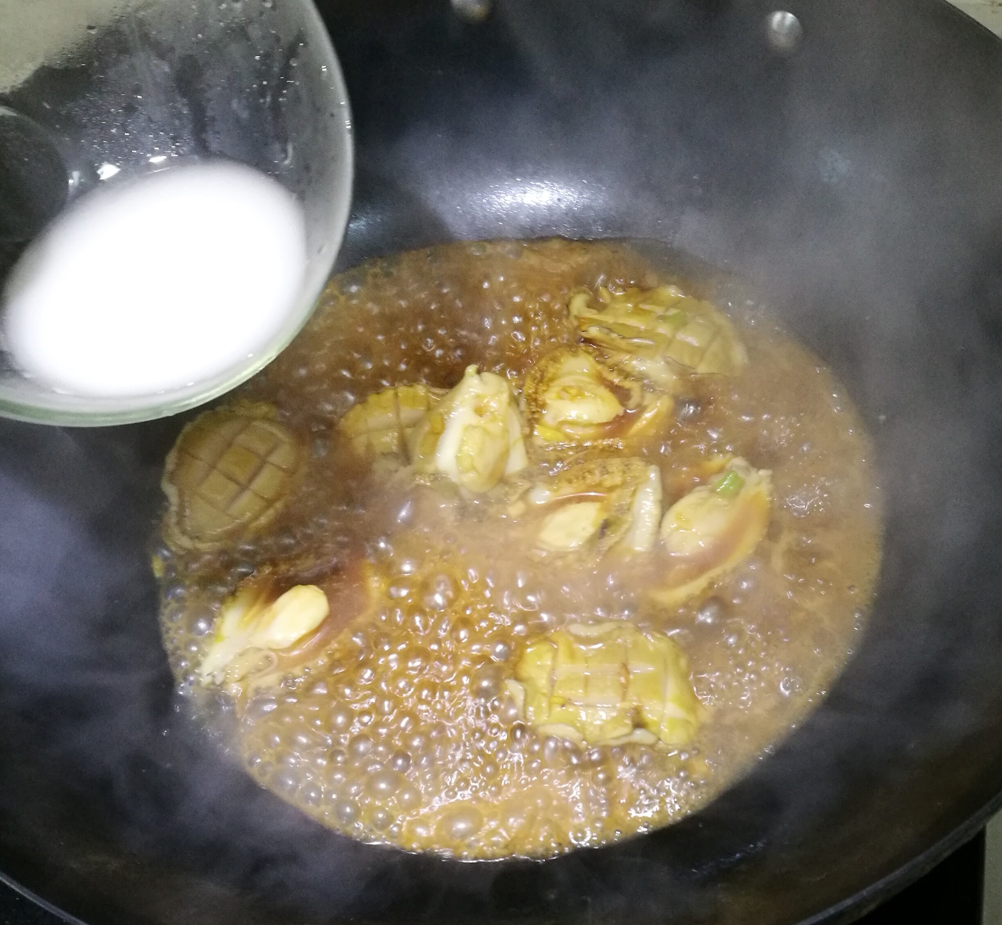 红烧鲍鱼最正宗的做法视频王刚,怎样做红烧鲍鱼又嫩又好吃