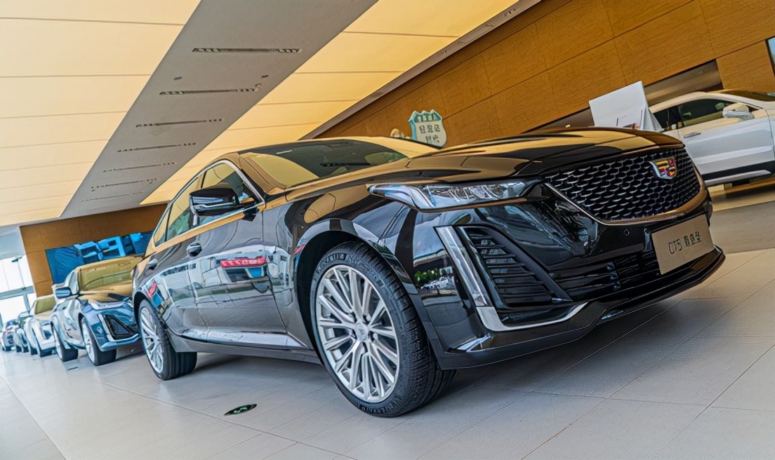 二手车推荐凯迪拉克吗,二手车保值率低值得推荐