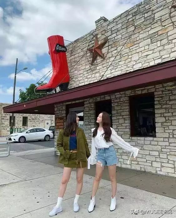 好看的人跟好看的人一起玩,为什么好看的女生都跟丑的在一起