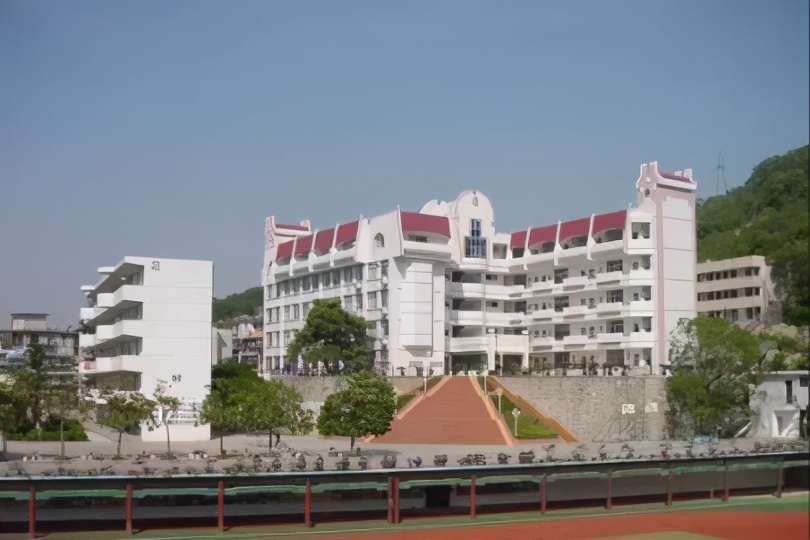 厦门初中高中排名,厦门排名前十的小学哪几所