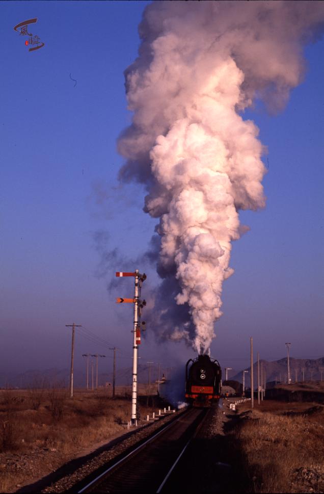 蒸汽机车的记录者——赤峰摄影家刘树山