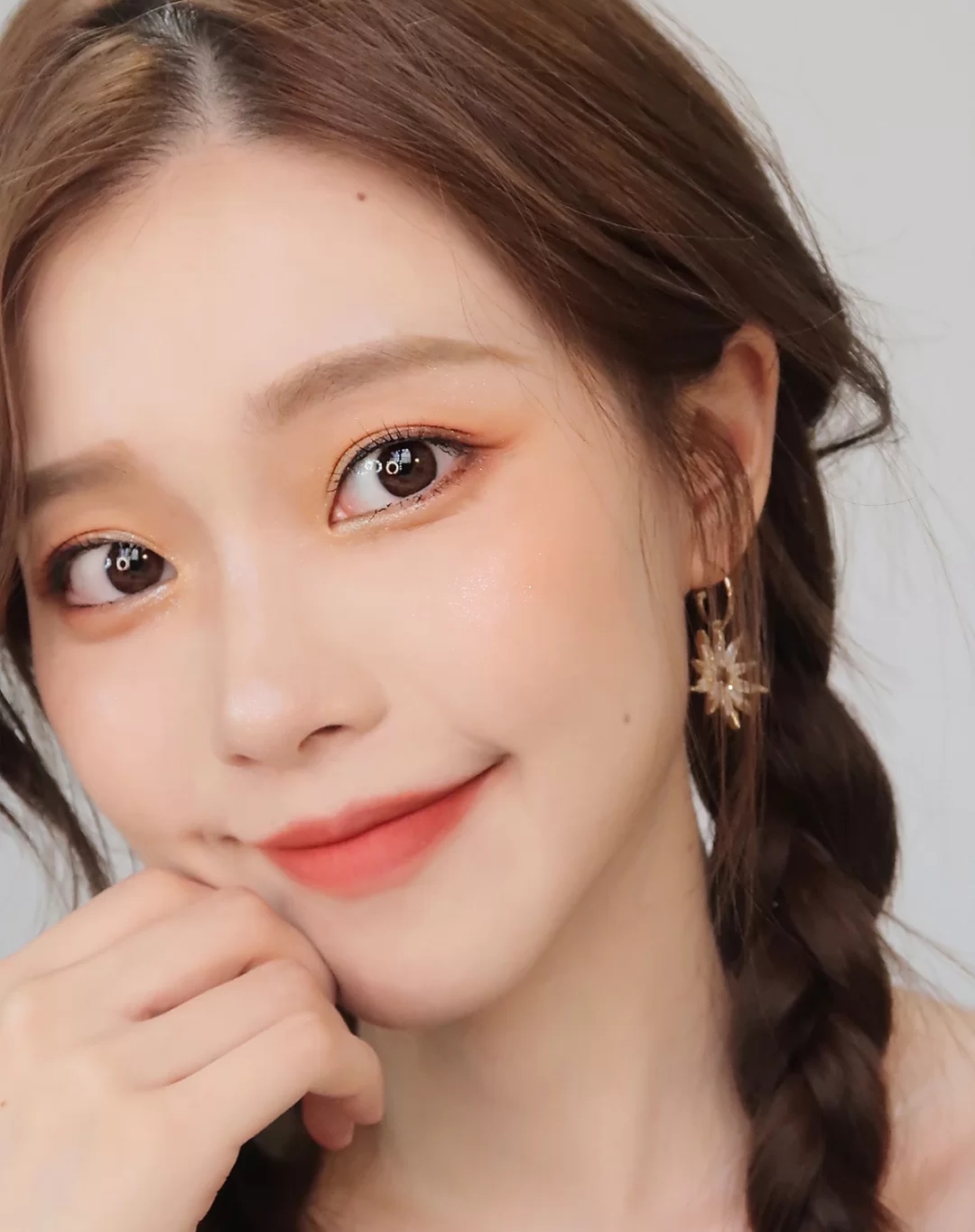 嘴唇有唇纹该如何淡化,嘴唇干唇纹深怎么改善