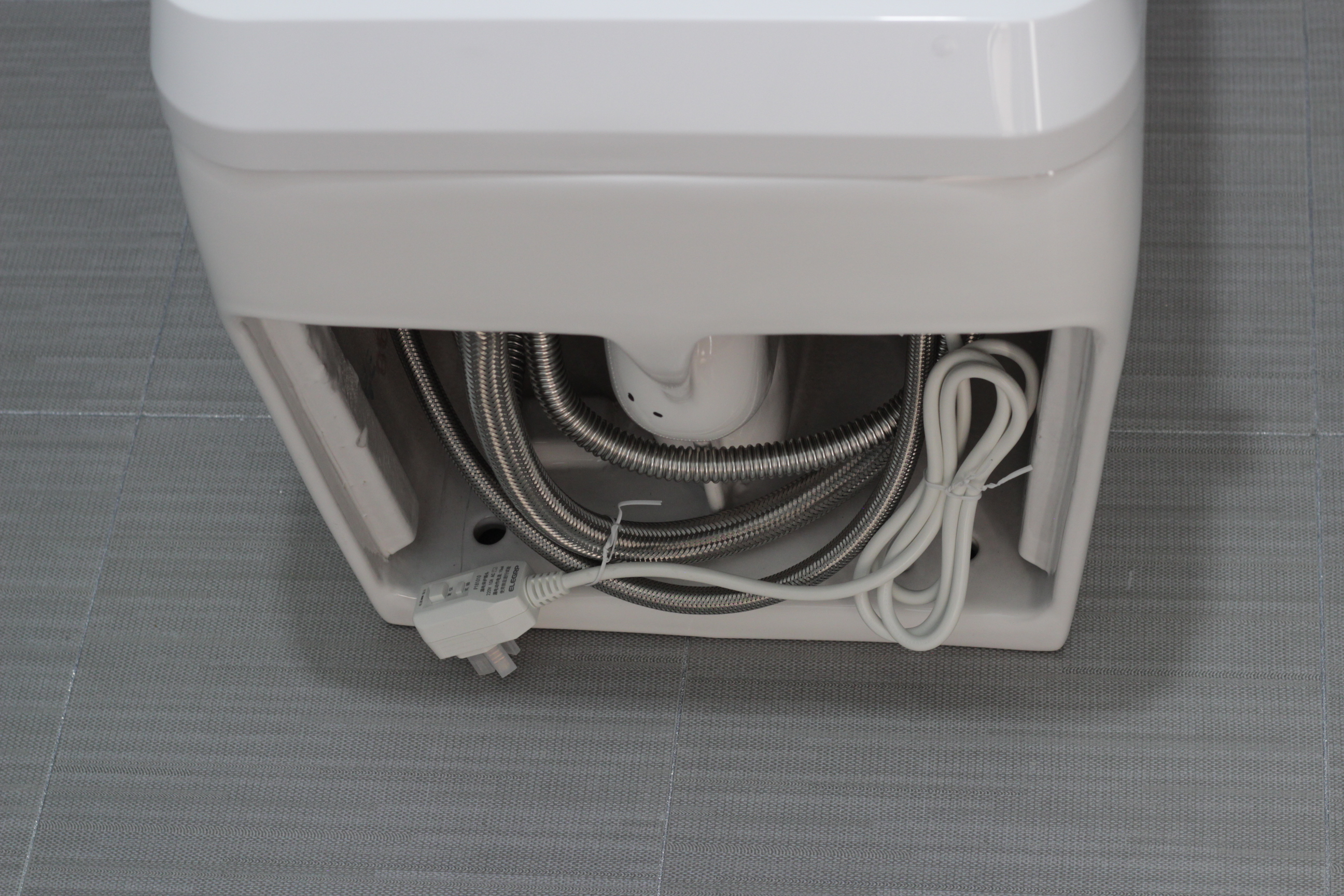 旧时王谢堂前燕，飞入寻常百姓家---怡和YV50智能马桶