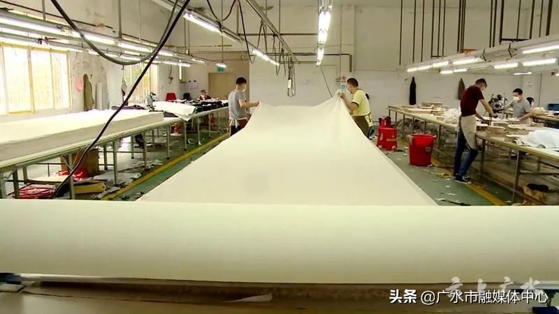 安宏兄弟服饰工厂店,广水市安宏兄弟运动服饰有限公司