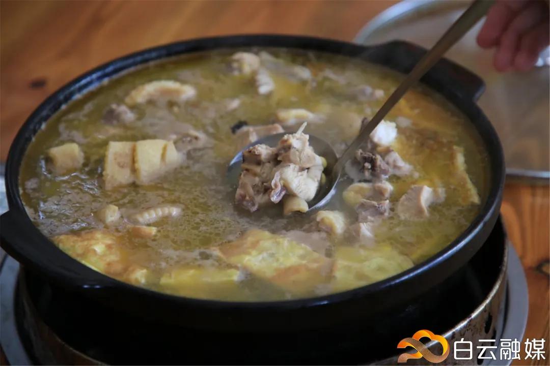 阳光正好来场户外,阳光正好去爬山