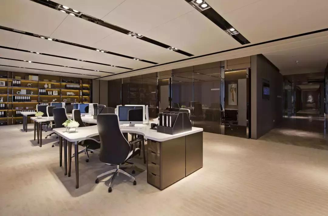 “不要脸”的Linda是如何在北上广度过一天的？