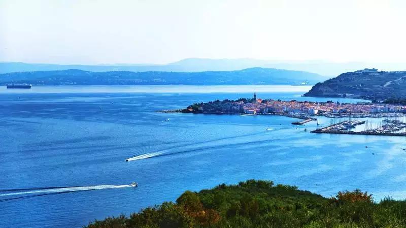 鎴戠殑鏃呮父鎽勫奖缇庡浗娓歌,鎽勫奖浣滃搧鎴戠殑鏃呰