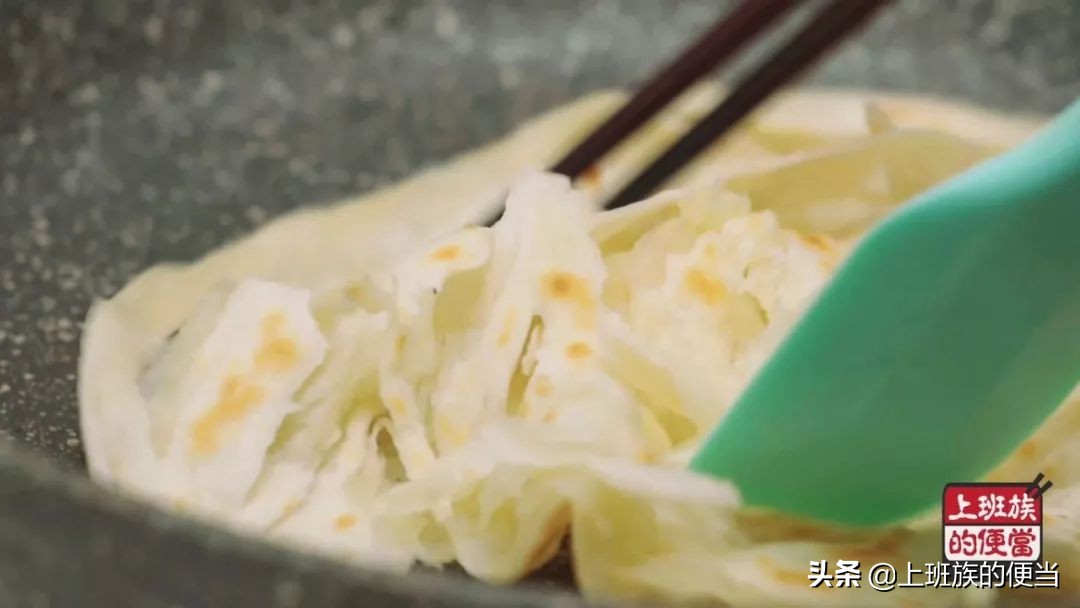 想吃千层饼层次分明,想吃千层饼自己做