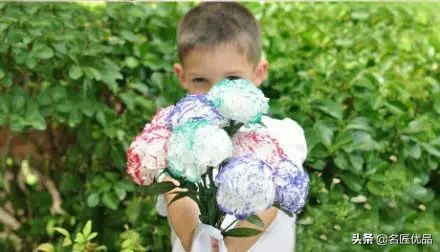 母亲节手工康乃馨简单又漂亮,母亲节适合给妈妈做的康乃馨手工