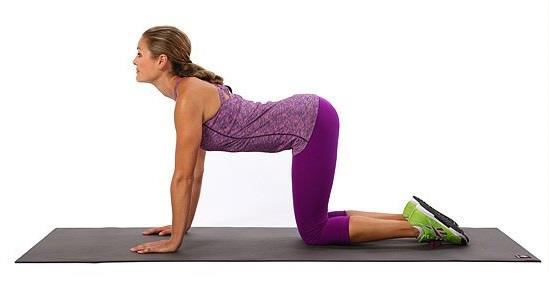 腰背很紧绷怎么拉伸,腰背肌肉僵硬紧绷痛怎么治疗