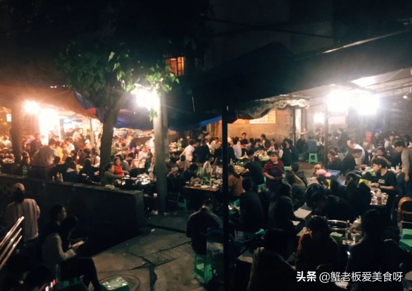 重庆一定要去的美食打卡地,重庆有哪些值得一去的美食老店