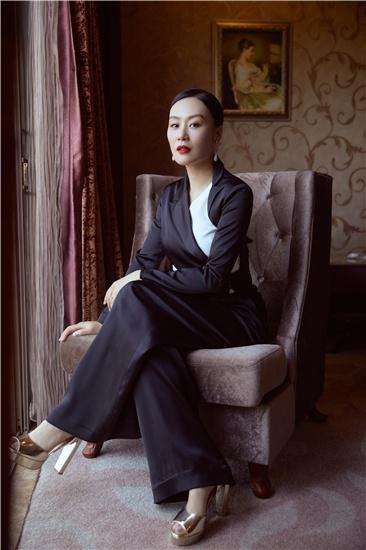 邬君梅陈冲谁的家庭背景好,邬君梅年轻集锦