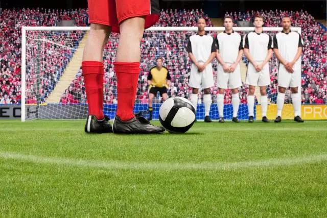 这一脚踢得好原版视频,这一脚踢得好