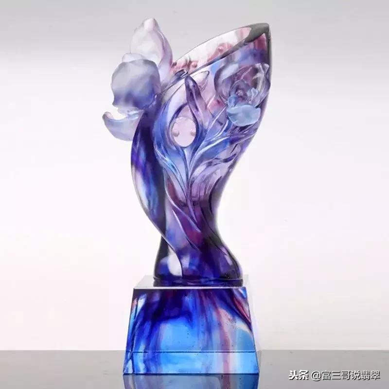 泰国翡翠佛,泰国王室的神秘翡翠佛