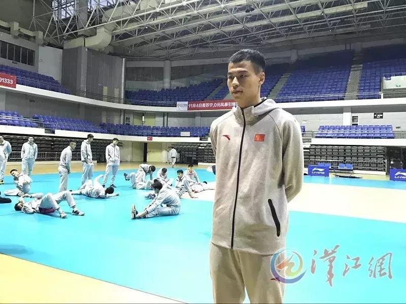 缪阮彤北汽男排,男排军运会缪阮彤