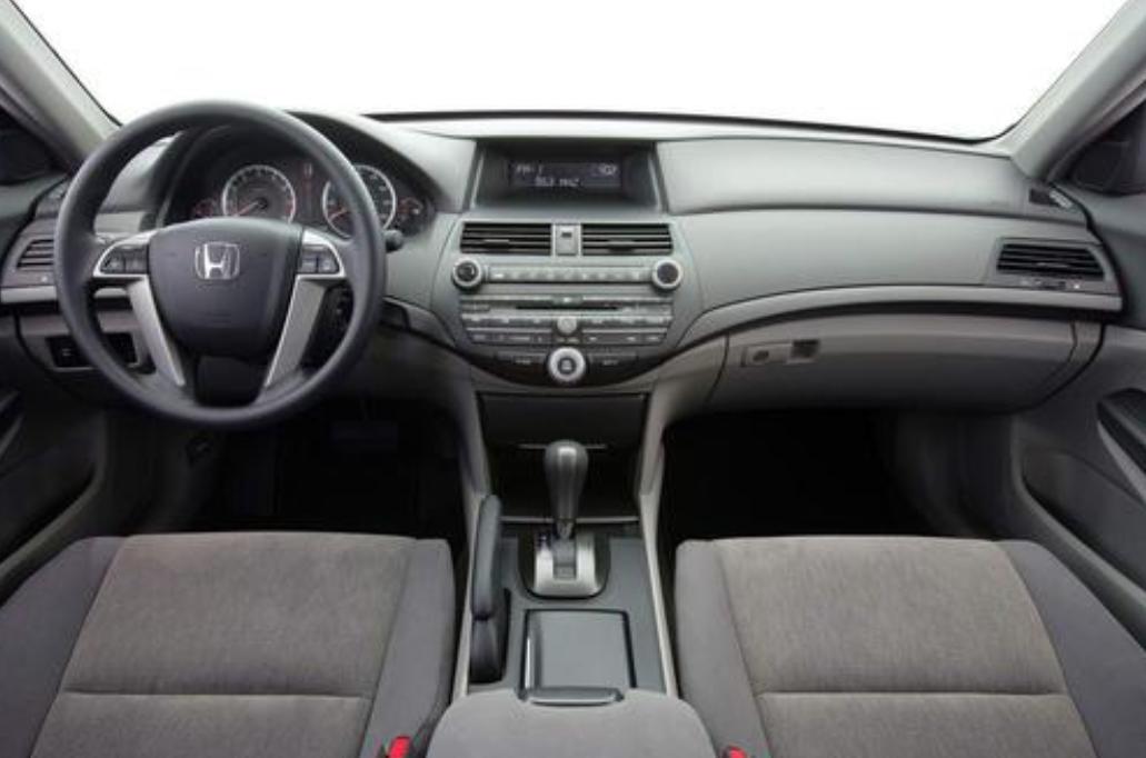 5万多能买到哪年的雅阁,5万左右的雅阁八代半