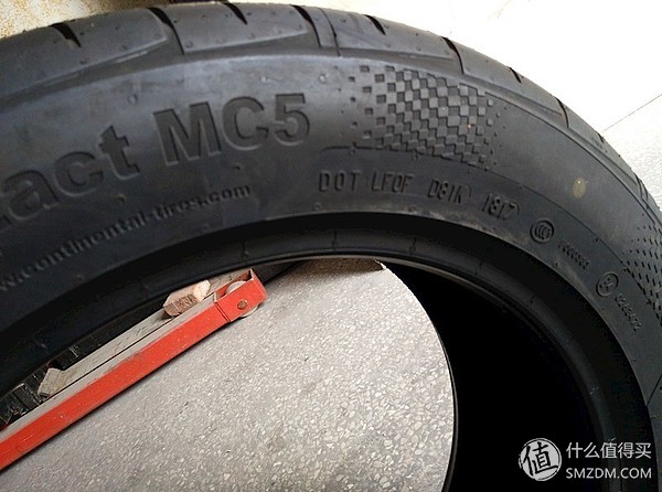 途虎养车换轮胎第二条是半价吗,途虎养车换轮胎可以免费洗车吗