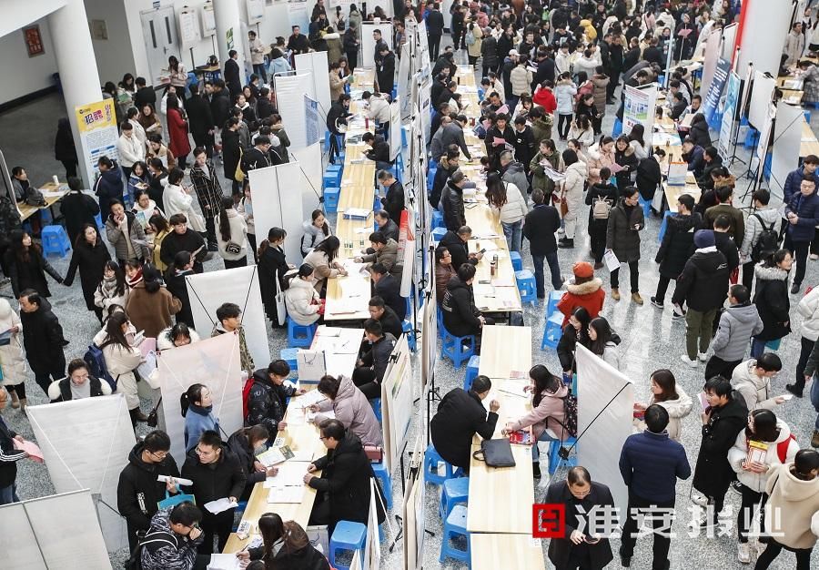 人社局三措施助力大学生就业创业,助力10万大学生创业就业