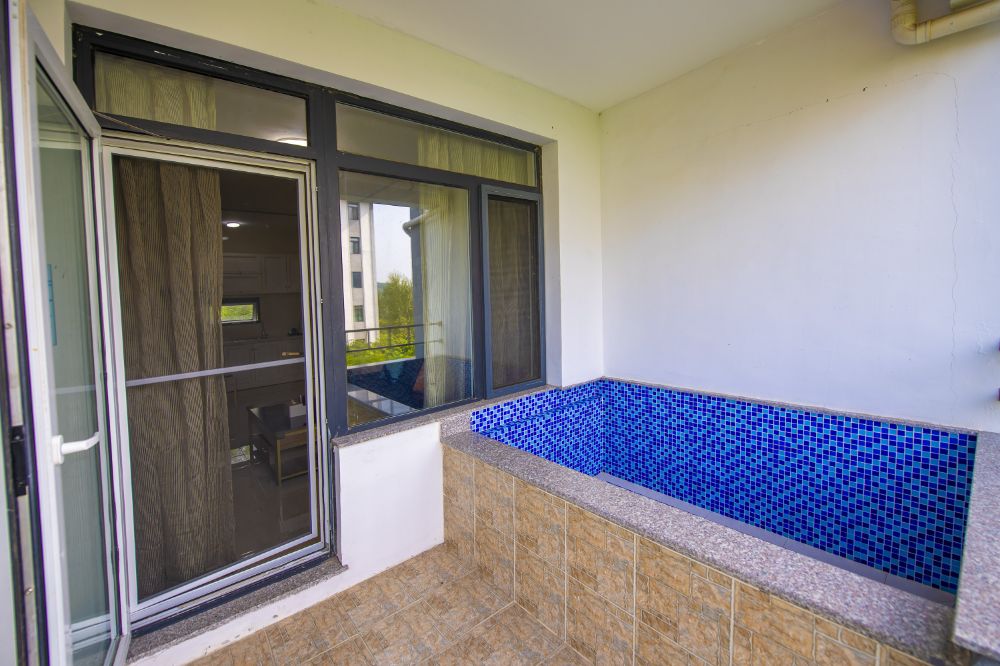 安波俭汤附近免费温泉,安波俭汤温泉电话