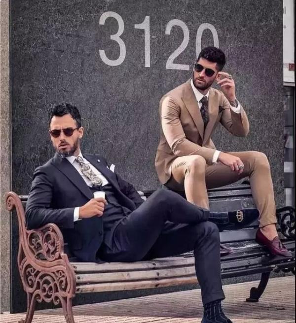 衣服代表一个人的形象,定制西服和现代服装的区别