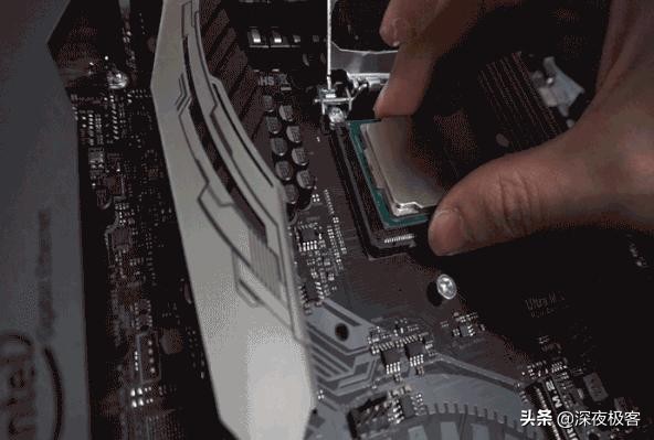 手把手教你装机教程,详细的装机教程你能看完吗