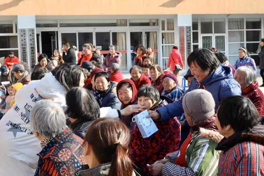 开展帮扶共建走访慰问活动,结对共建慰问活动